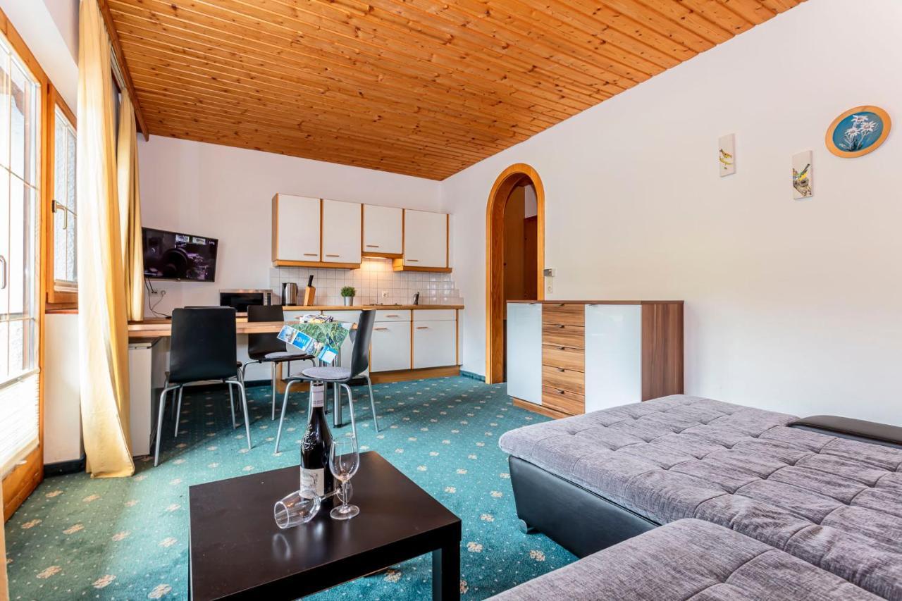 Appartements Dreimaederlhaus Maria Alm am Steinernen Meer Exterior foto